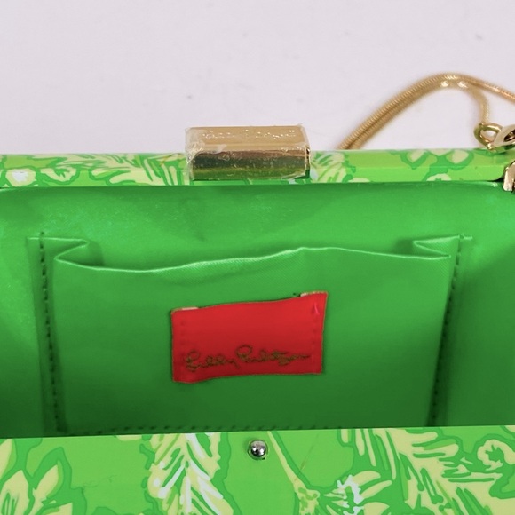 Lily Pulitzer Hard She’ll Limeade It’s A Spring Thing Clutch 7” x 4” x 2” - Picture 6 of 8